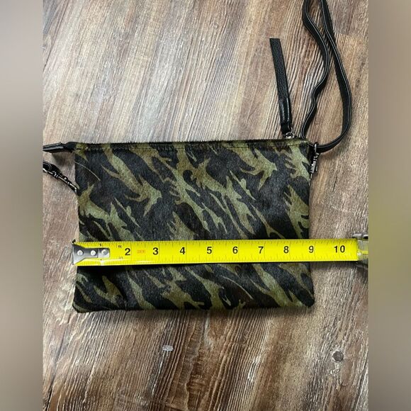 LAGGO Camo City Bag Studded Leather Pouch Crossbody Made in the USA - Picture 6 of 11